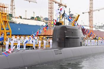 Corea del Norte lanzó dos misiles en el mar de Japón y Corea del Sur responde con misíl balístico