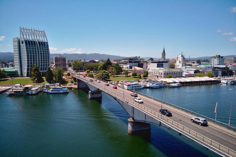 Ciudadanos de Los Ríos elegirán a uno de los cuatro candidatos para el cargo de gobernador.