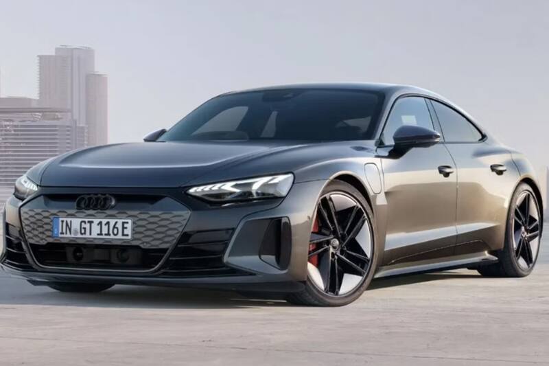 Sernac hizo llamado a revisión de eléctricos de Audi