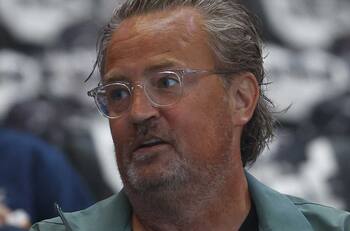 Impacto: Detienen a un médico y otras personas por la muerte Matthew Perry