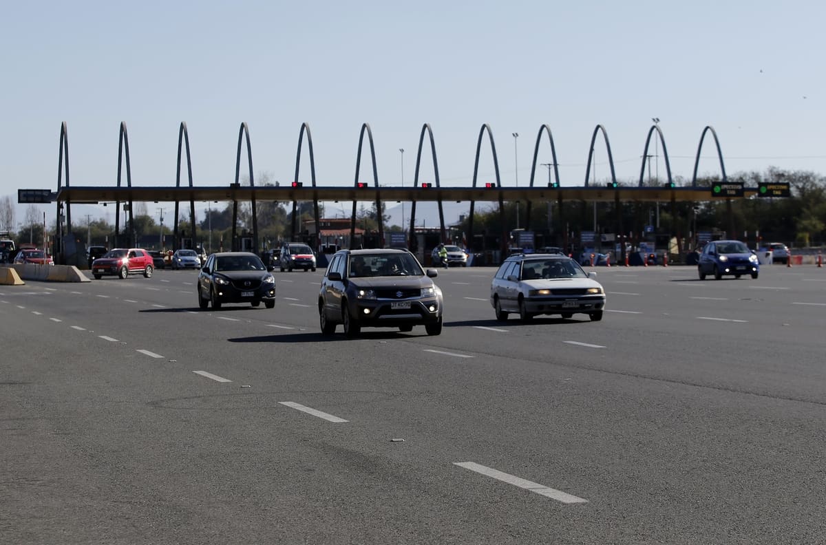 Alzas de tarifas en peajes a Valparaíso y Biobío: estos son los nuevos precios para 2022