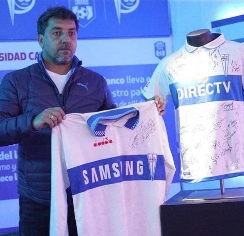 "Católica tiene que dar ese salto de calidad porque es un club enorme, es uno de los mejores de Sudamérica", dice Charly.