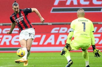 AC Milan goleó al débil Crotone y superó al Inter de Alexis y Vidal en la Serie A