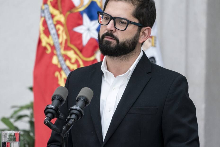 Gabriel Boric asume la presidencia de Chile con 35 años, siendo el más joven de la historia.