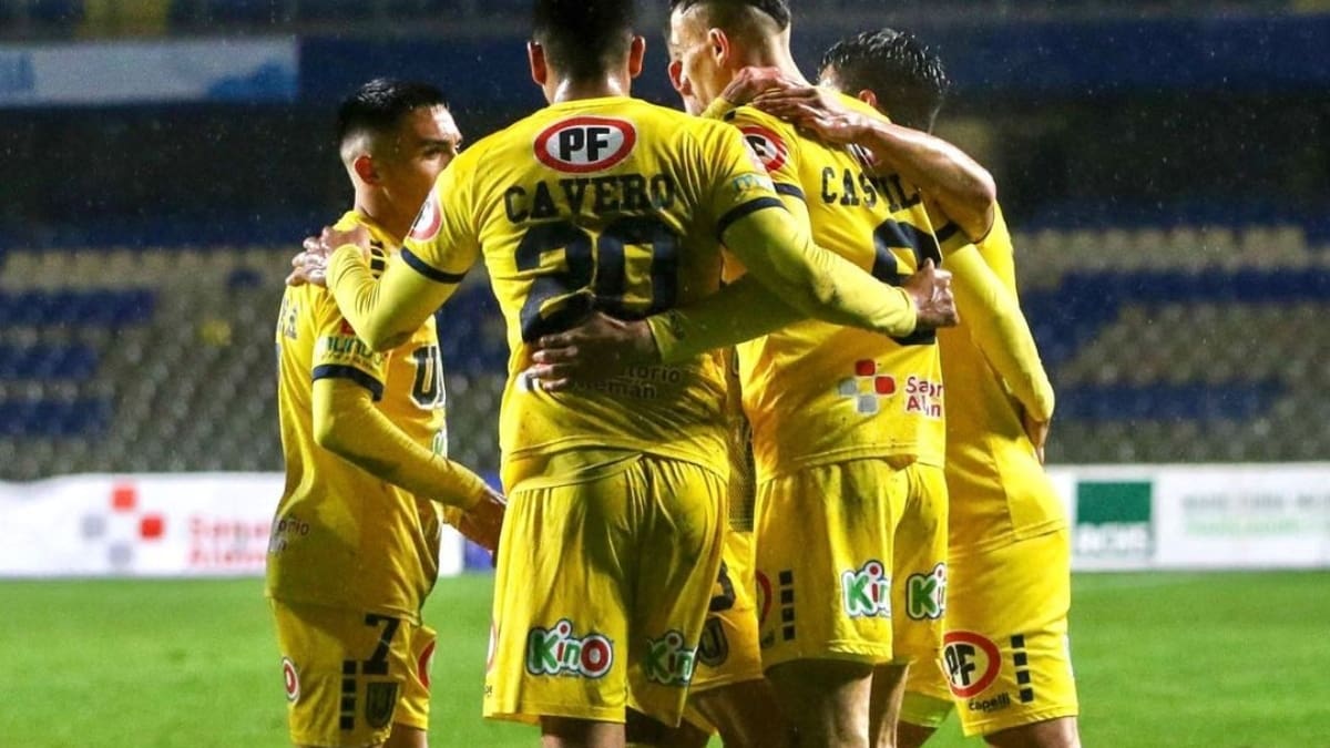 El delantero que pelea ser goleador en Primera B pero podría perderse el resto del torneo