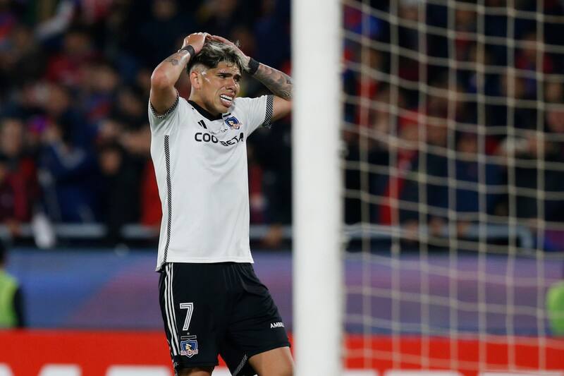 jugando por Colo Colo. Foto: Aton.