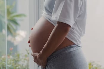 IPS regala $20 mil al mes a embarazadas que cumplan con solo DOS requisitos