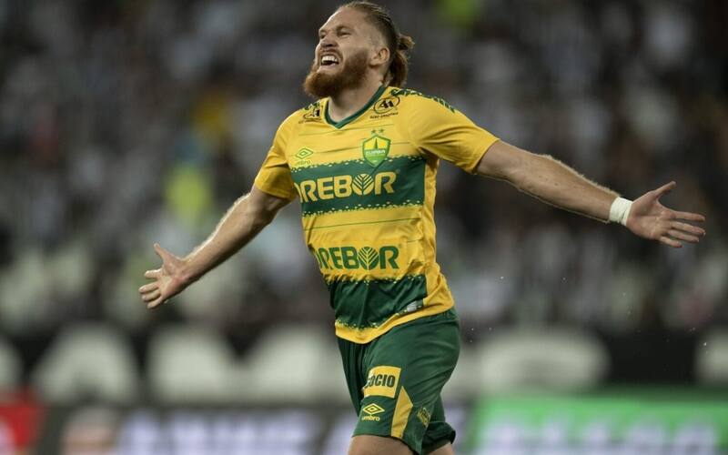 Isidro Pitta en la órbita de Colo Colo.