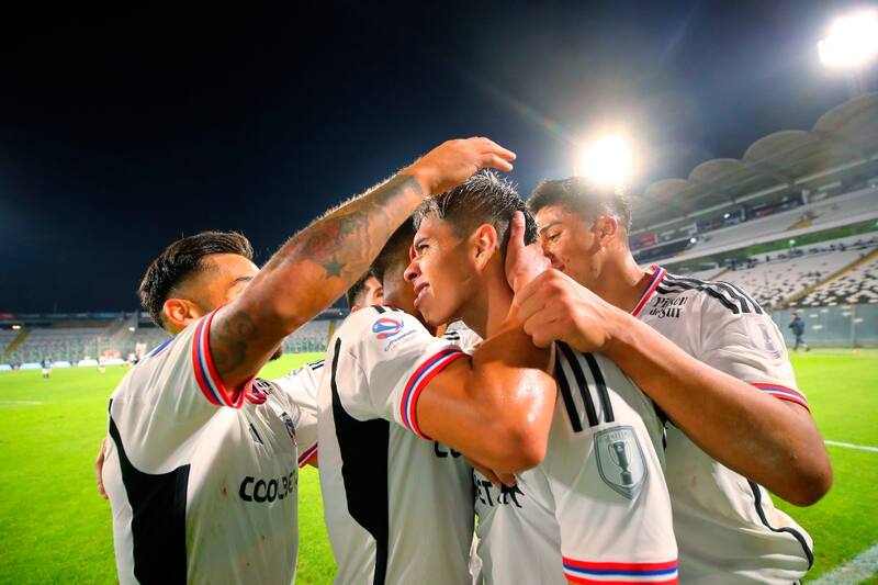 Colo Colo busca seguir mejorando en el torneo.