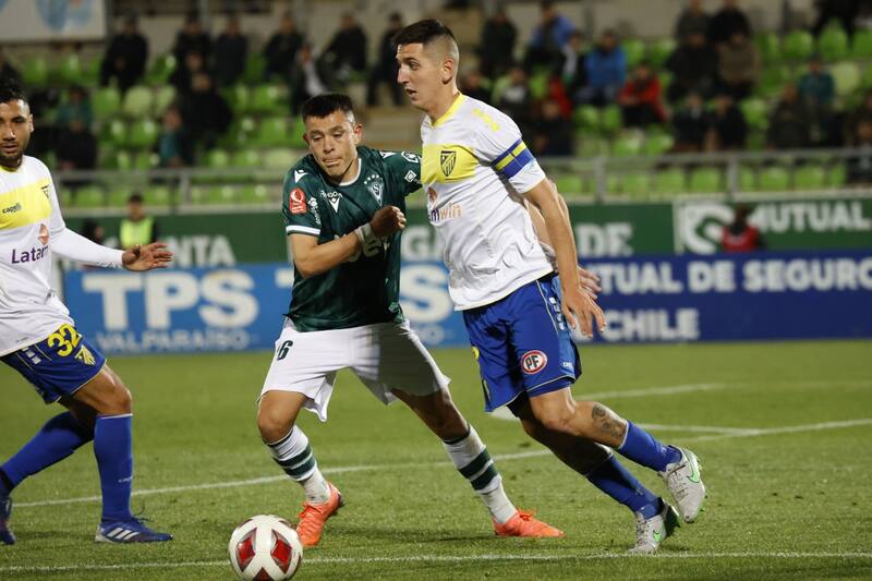 generó un intenso combate por su fichaje en Primera B.