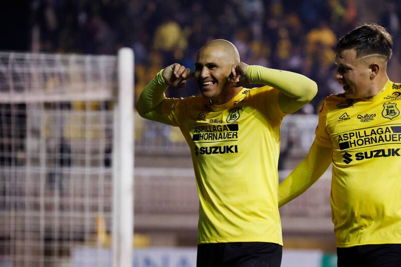 Es seducido por la People’s League, competencia de fútbol 7 de México. (Foto: Aton)