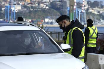 Plan Paso a Paso: Ocho comunas del país retroceden a Cuarentena ¿Qué se puede hacer y qué no?