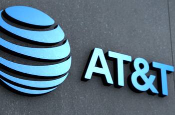 Empresas internacionales de telefonía también reportaron caídas en sus servicios