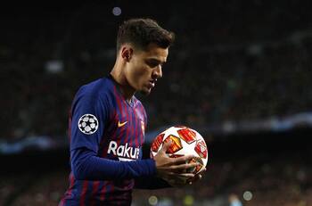 Pochettino pide a Coutinho en Newcastle y liberaría el camino de Vidal en Barcelona