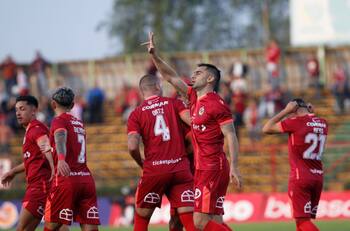 La Serena se desmantela: cotizado goleador de Primera B quedó libre y escucha ofertas