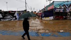 Importantes comunas de la RM anuncian suspensión de fondas por lluvias