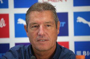 Tati Buljubasich no saca a la UC del mercado: “Sumaremos a un jugador más sí o sí”