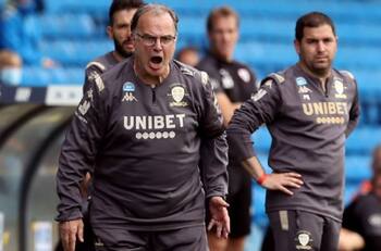 VIDEO| "¿Le parece que no estoy preocupado?": Marcelo Bielsa se descolocó con pregunta tras nueva derrota de Leeds United