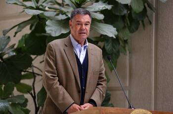 Solicitaron desafuero de Manuel José Ossandón para avanzar en acusación por tráfico de influencias