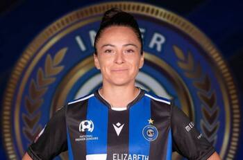 Cote Rojas intratable: cuatro goles y dos asistencias en el 6 a 0 del Salisbury Inter