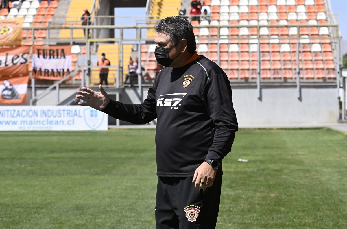 Luego que un jugador enfermó: La drástica medida de Emiliano Astorga en Cobreloa y que ya le comunicó a la directiva