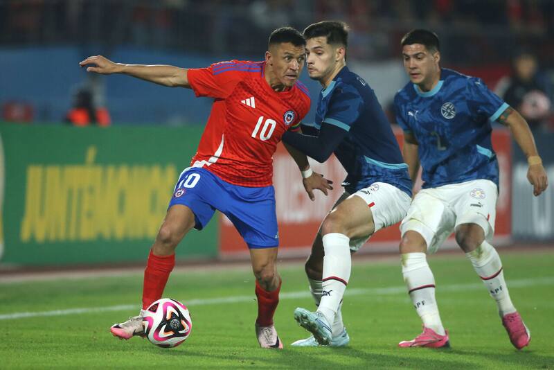 La Roja visita a Paraguay. Foto: Aton.