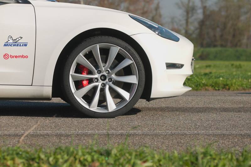 Brembo y Michelin firman acuerdo de cooperación