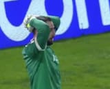 VIDEO | Donnarumma no lo podía creer: este fue el penal que volvió a dejar a Italia fuera del Mundial