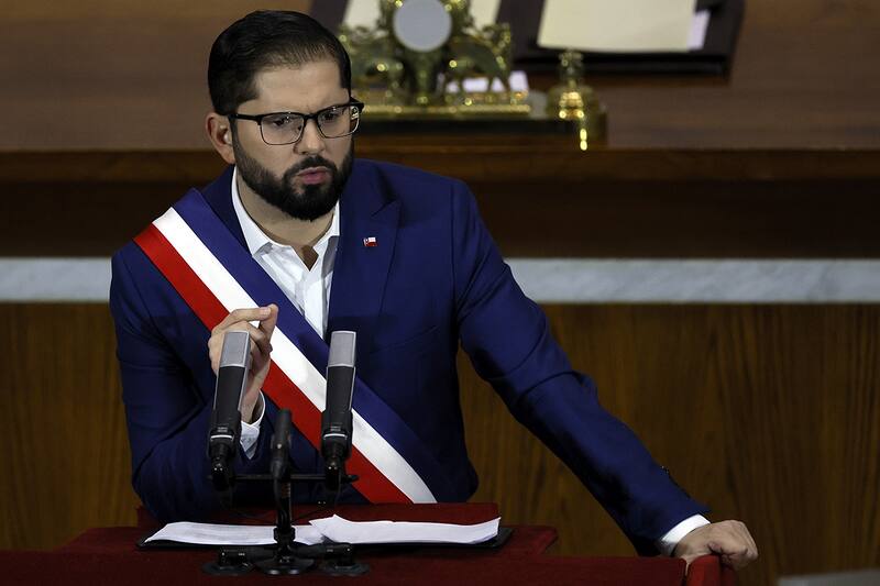 El Presidente hizo varios anuncios sobre el proyecto "Trenes de Chile". Créditos: ATON.