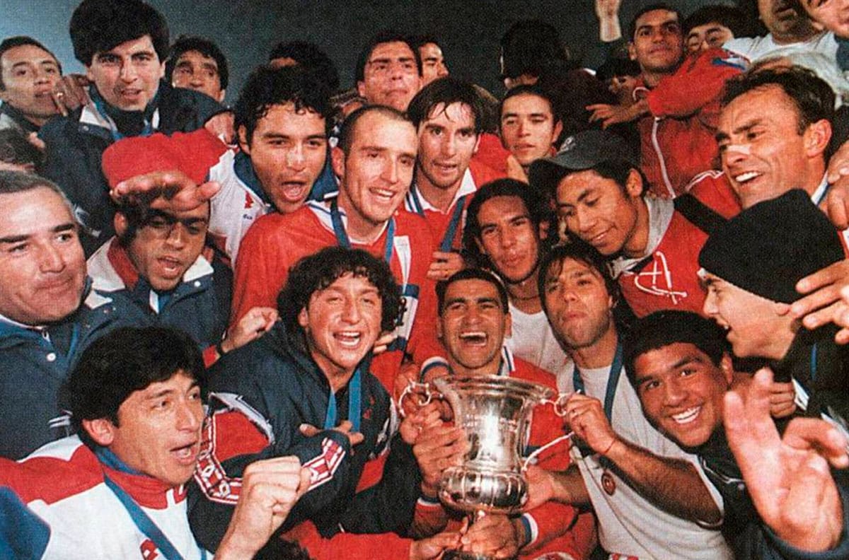 Carvallo y la UC 1997: "Si se quedaba Rozental, ese equipo estaba para pelear la Libertadores”