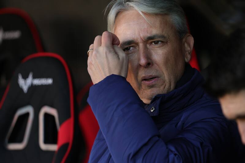 , entrenador de la Universidad Católica. Foto: Agencia Aton.