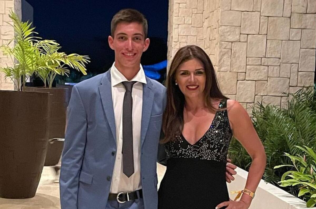 “A disfrutar otro viaje de éxito”: Ivette Vergara partió de vacaciones a México con su hijo Iñaki Solabarrieta