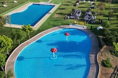 A 40 minutos de Santiago y sin salir de la RM: Esta piscina es ideal para visitar en familia y en días de altas temperaturas
