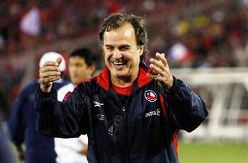 Hijo de histórico colaborador de Marcelo Bielsa llegaría a La Roja junto a Matías Almeyda