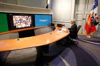 Sebastián Piñera tuvo reunión con ex Presidentes por la pandemia