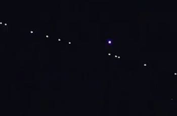 Tranquilos, no son OVNIS: Avistamiento de luces causó revuelo en el sur de Chile