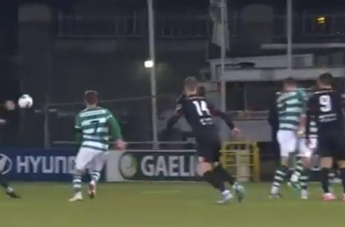 El tremendo gol de Jordan Flores que postula al premio Puskas