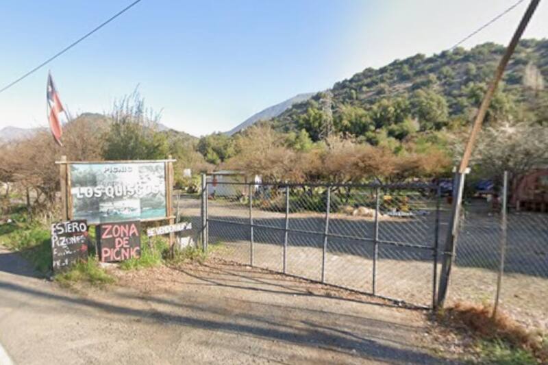 Está ubicado en El Toyo.
Créditos: Google Maps.