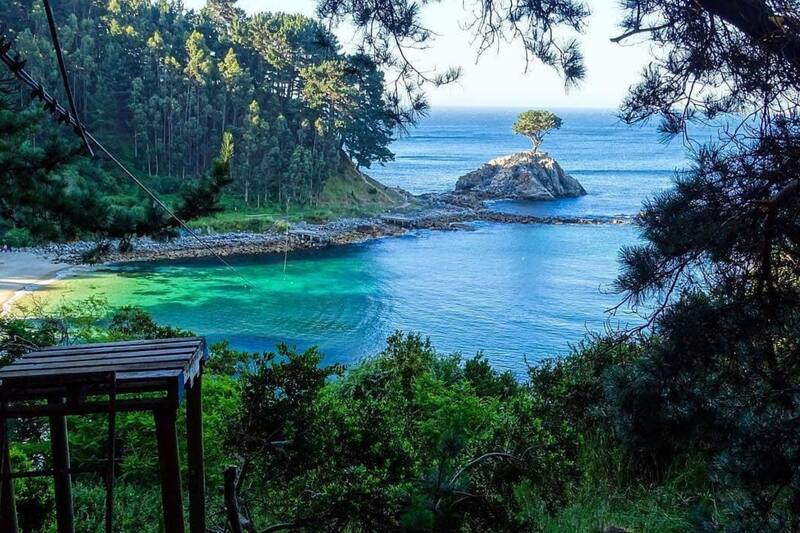 Este balneario cuenta con vegetación nativa y aguas cristalinas.
Foto. @Facebook Datos Viajeros Chile.