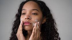 La técnica japonesa de 5 minutos que te hará lucir mucho más joven
