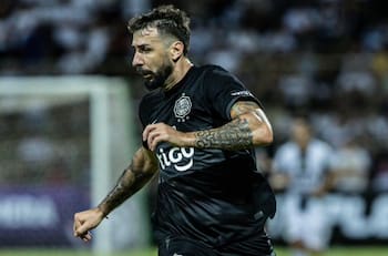 ¿Se viene su regreso al fútbol chileno? Lucas Pratto cerca de remecer el mercado de fichajes