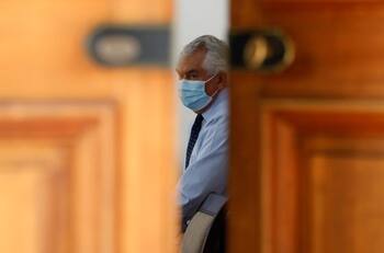 Diputados DC ofician a Ministro Enrique Paris por baja trazabilidad de casos de Coronavirus