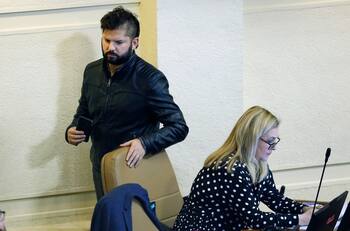 Boric a Jiles por cuarto retiro: “No siga desangrando los ahorros de los trabajadores”