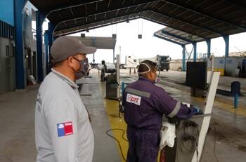 Revisión Técnica: Revisa las plantas abiertas, calendario y reserva de hora en línea