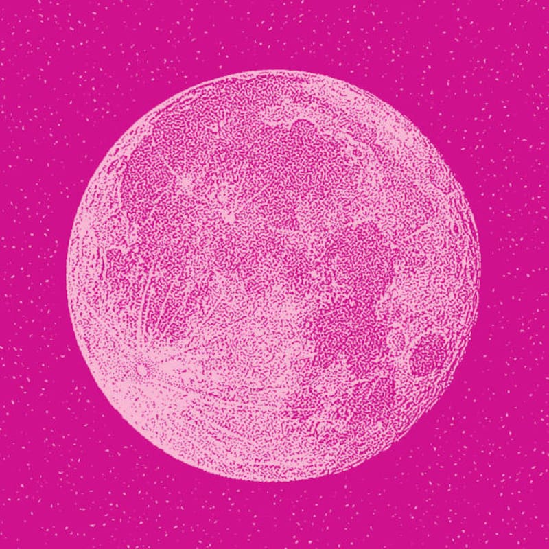 Realiza rituales en Luna Rosa.