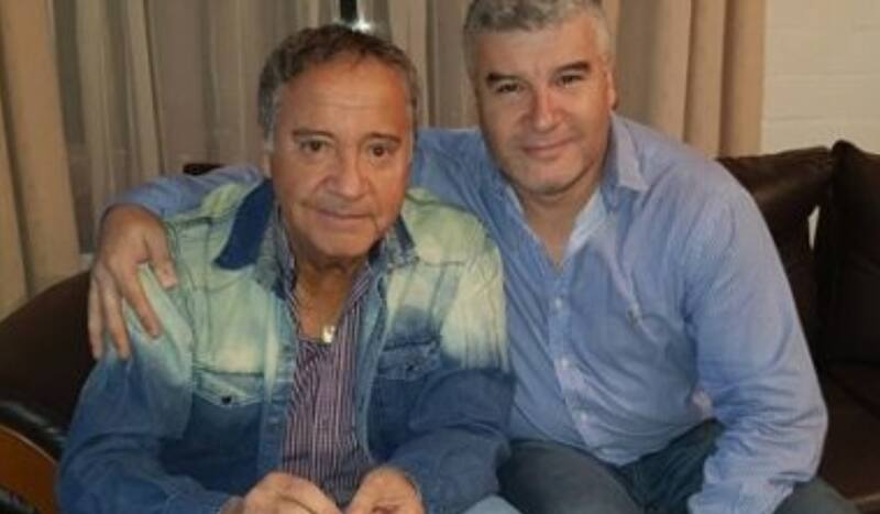 es acusado de estafa.