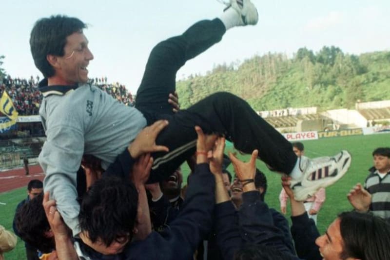 Una Universidad de Concepción inolvidable y llena de figuras fue la que dirigió el Nano a comienzos de su carrera como técnico.