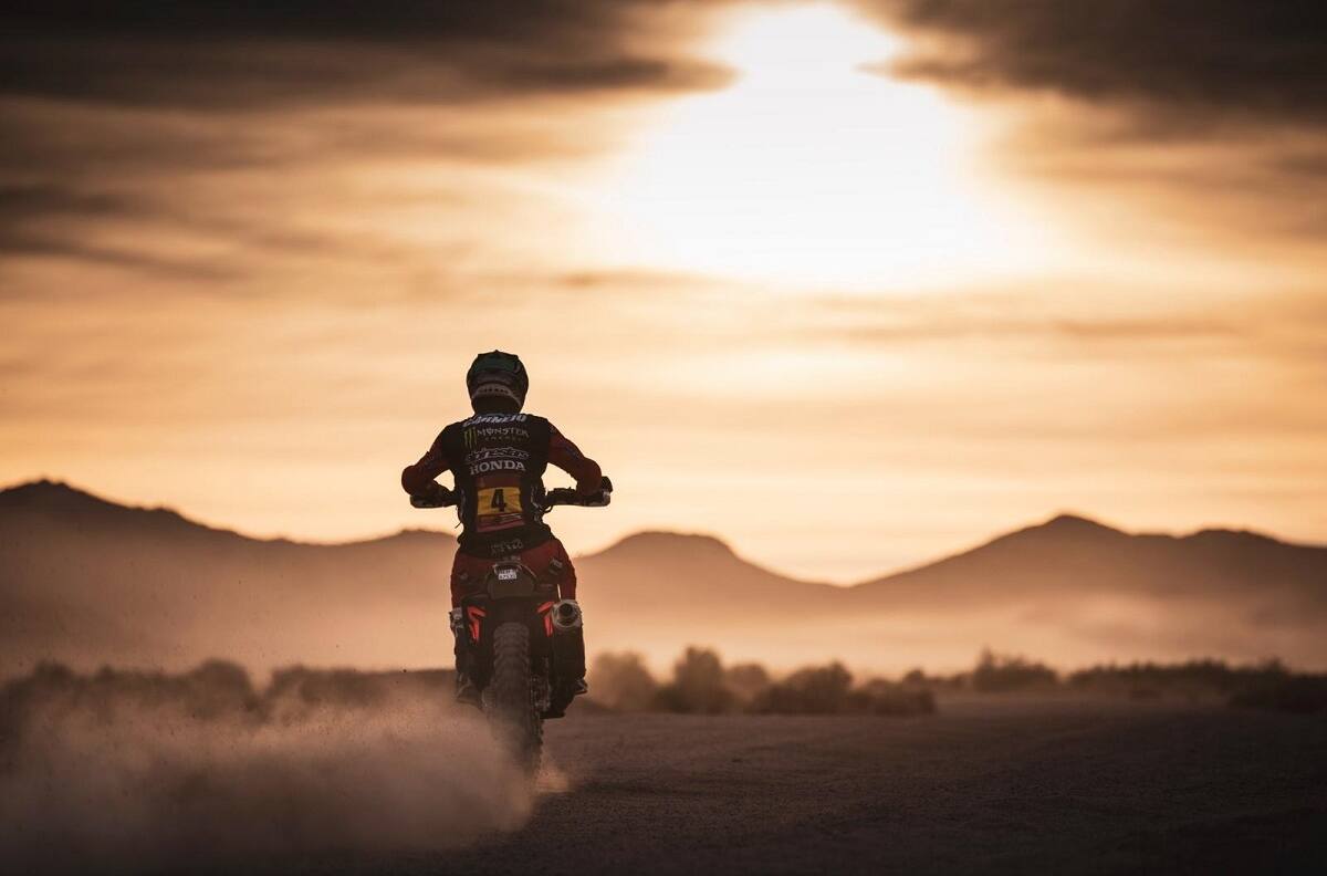 Nacho Cornejo sufrió caída y perdió el liderato del Rally Dakar 2021