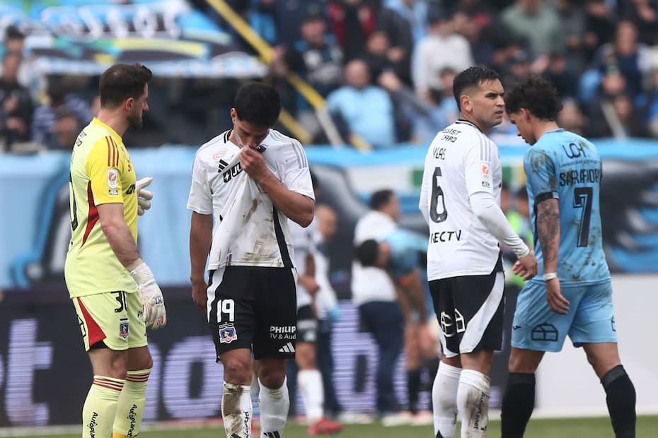 El charrúa no la pasa bien en Colo Colo.