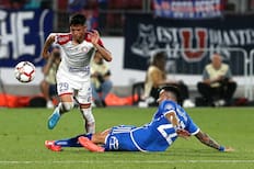 Gustavo Huerta rescata a jugador de la U: lo lleva a El Salvador con la misión de conseguir su despegue